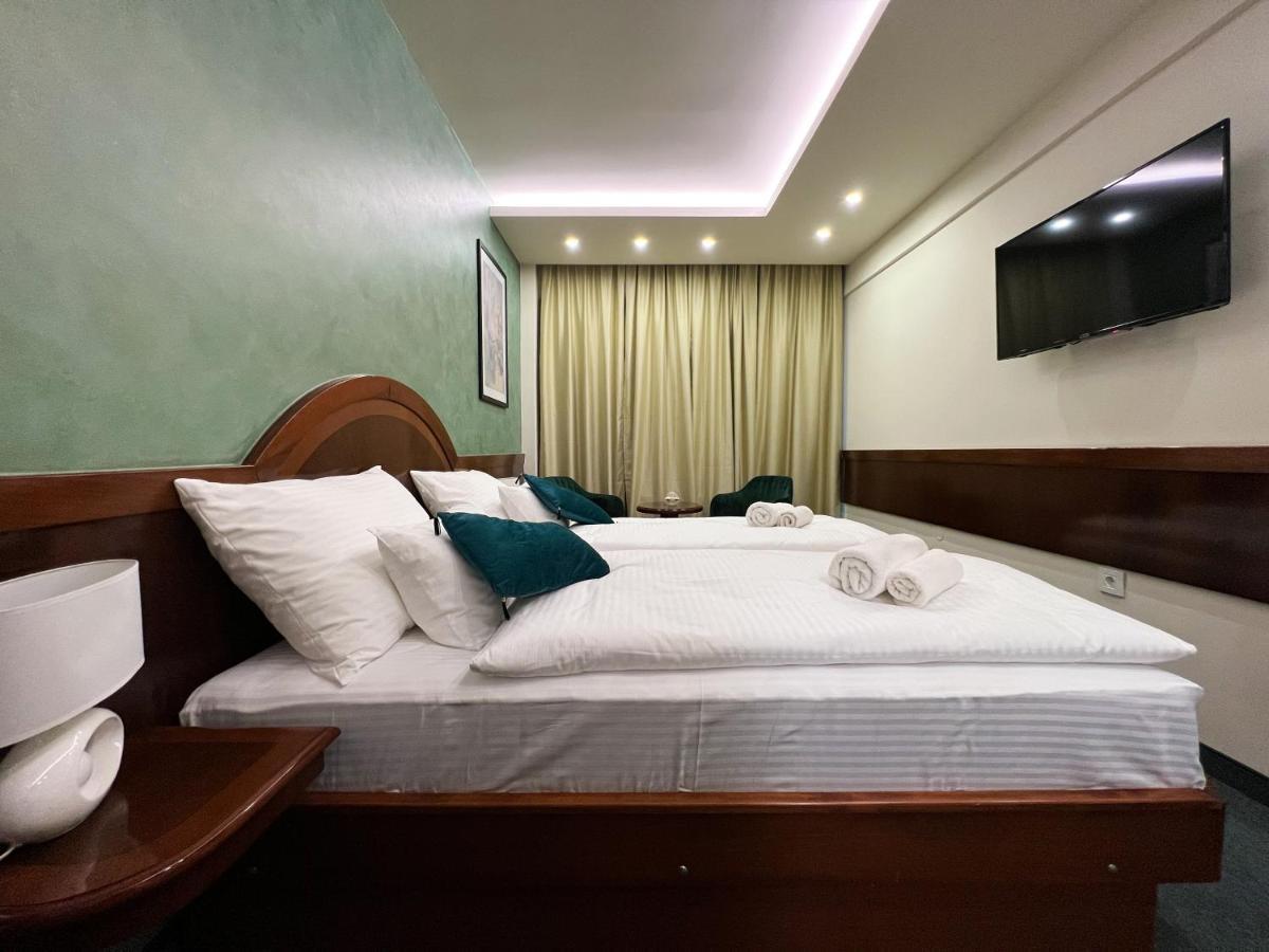 Hotel Laktaši 外观 照片