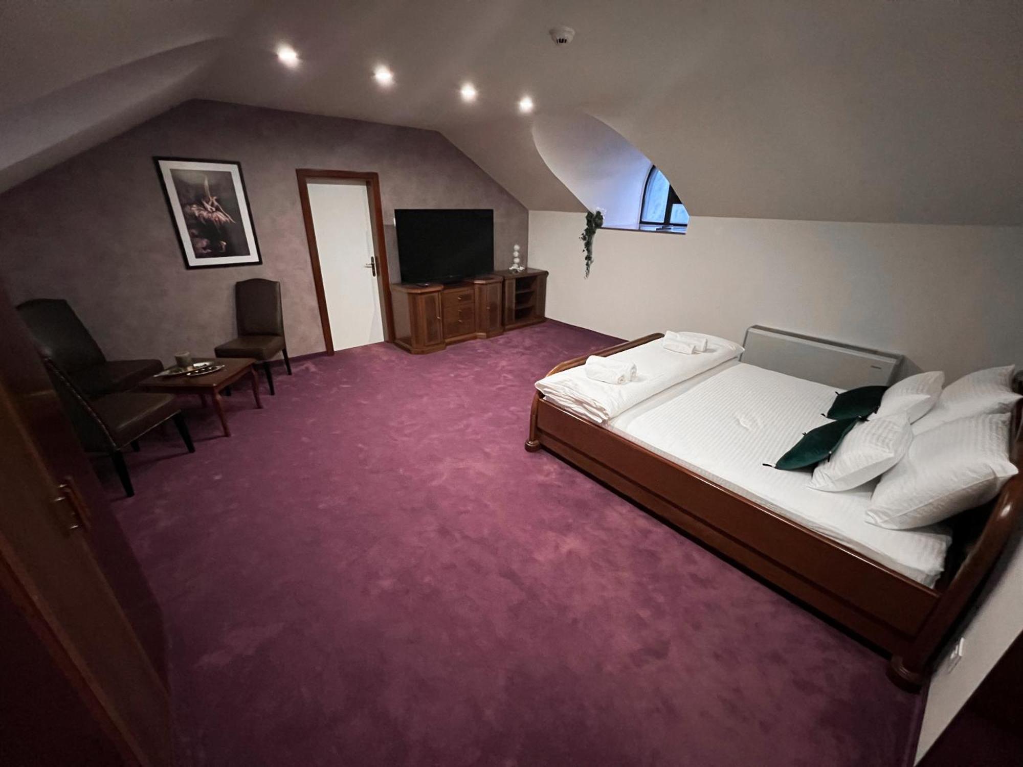 Hotel Laktaši 外观 照片